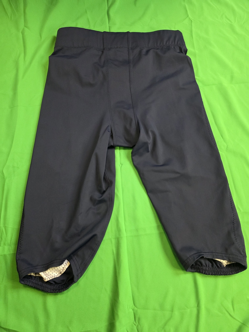 Under Armour Men's Black Padded Athletic Joggers - Picture 3 of 7